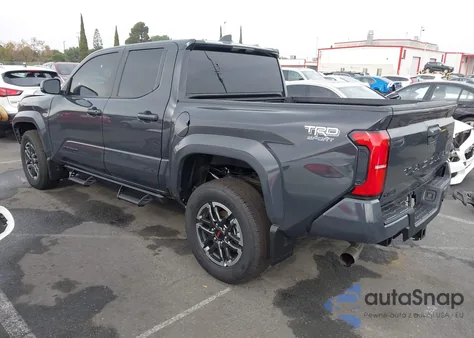 2025 Toyota Tacoma Trd Sport 4Wd from USA, damaged, VIN 3TMLB5JN5SM124179